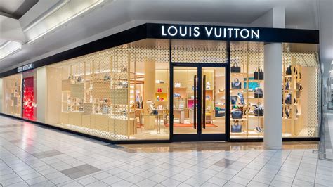 louis vuitton shop near me.